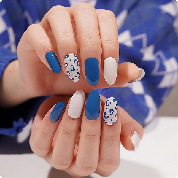 Gel Nail - Blue Leopard - Nooves Nails