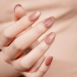 Gel Nail - Toffe Magnet - Nooves Nails