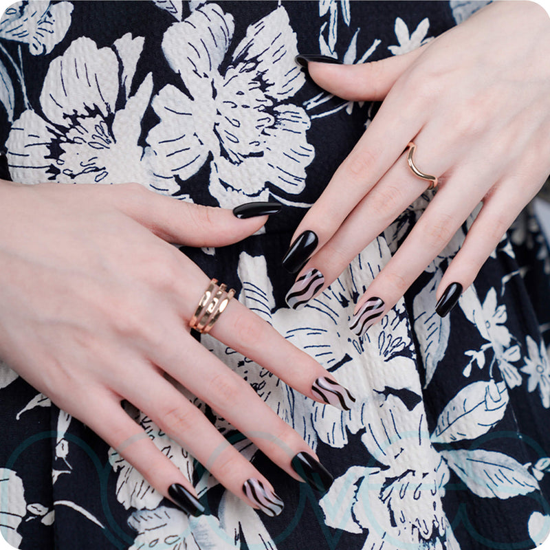 Gel Sheets - Bold Zebra - Nooves Nails