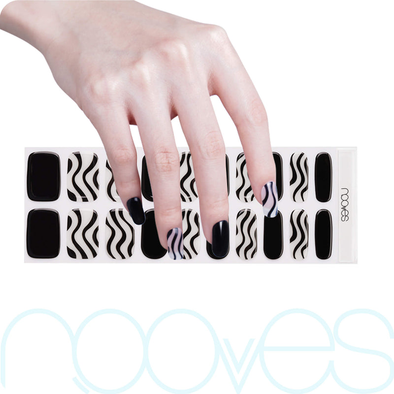 Láminas de Gel - Bold Zebra  - Nooves Nails